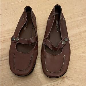 AEROSOLES Women's Chocolate Brown Loafers